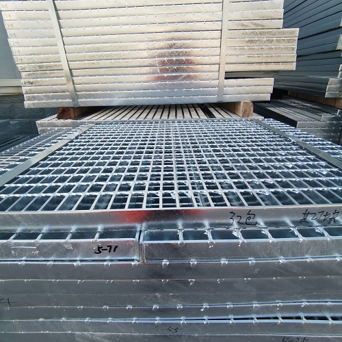 鍍鋅鋼格板鋼格柵在排水溝中的應用和優(yōu)勢