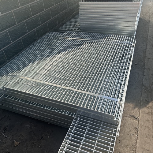 鋼格柵板走進(jìn)校園實訓(xùn)基地的真實案例