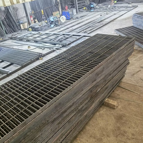 不止工程用！鋼格板在數(shù)據(jù)中心地板的驚艷應用